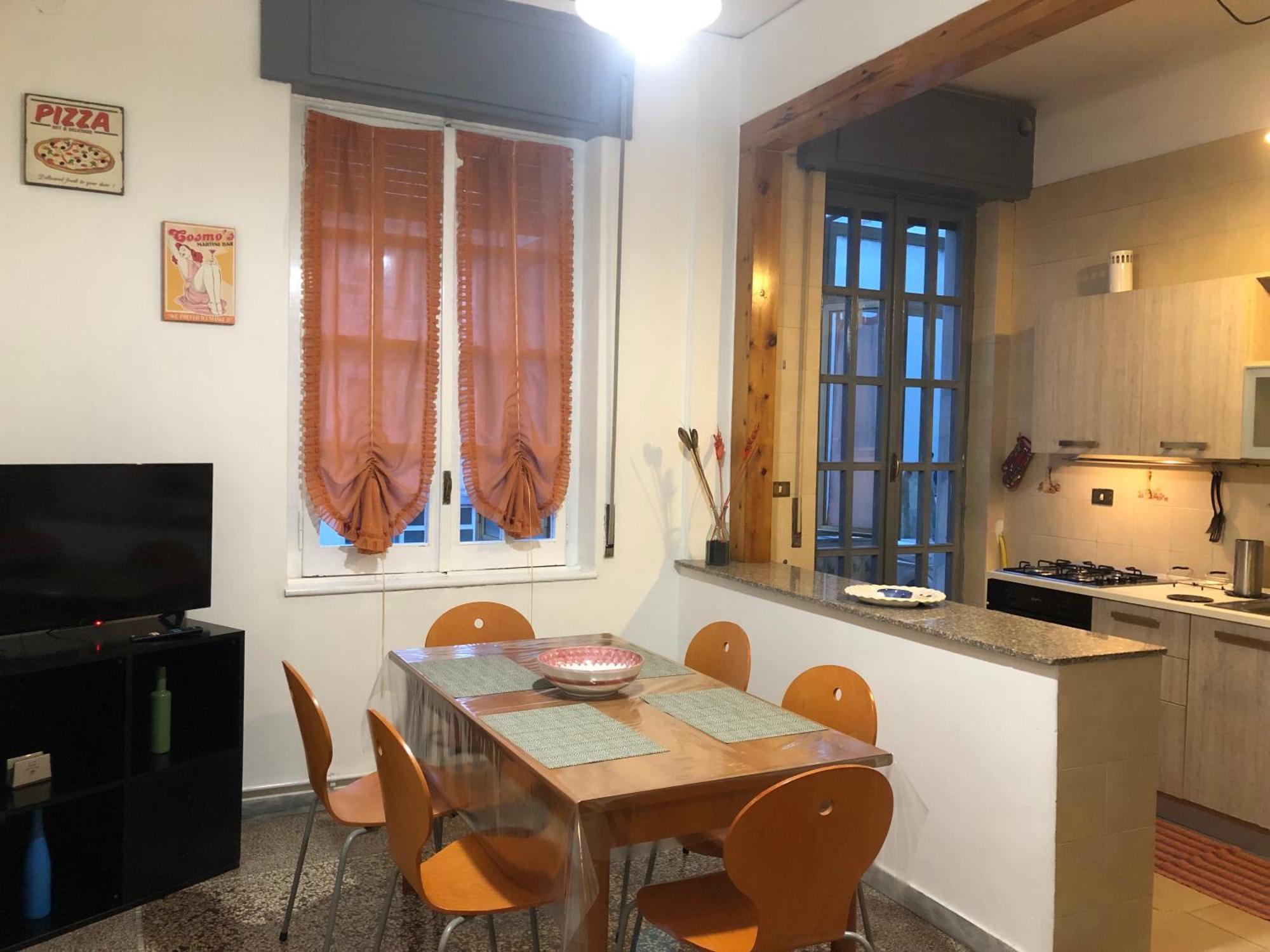 Tarumbo Intero 120 Mq Apartment